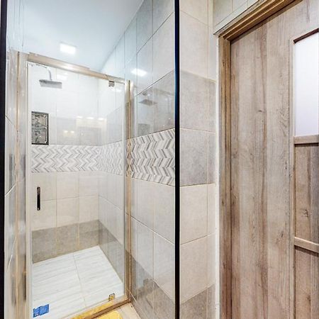 Apartament Las Vegas De Lux-Deptak Dworcowa Bytom Kültér fotó